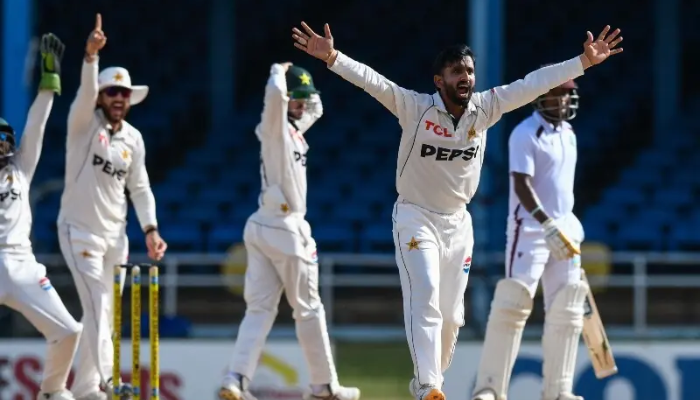 pakistan close In on second test victory over west indies